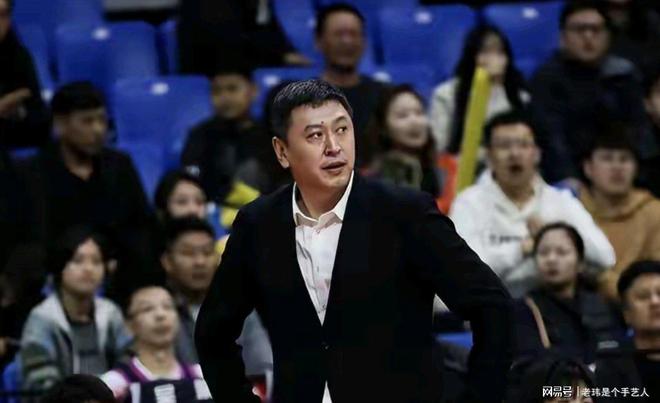 WANBO SPORTS-各球队主帅